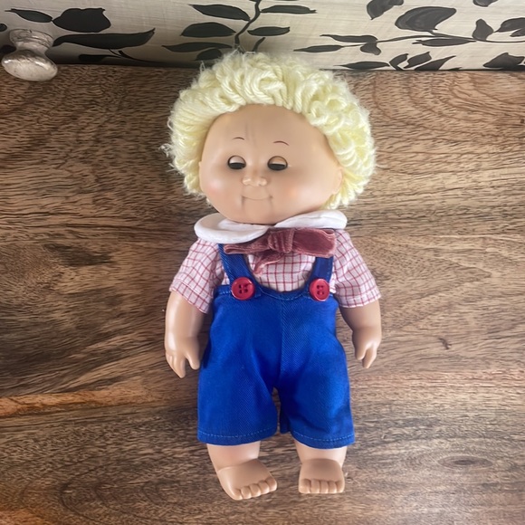 💙 Cabbage Patch Mini doll, from 1984 with hard plastic body. - Picture 3 of 11
